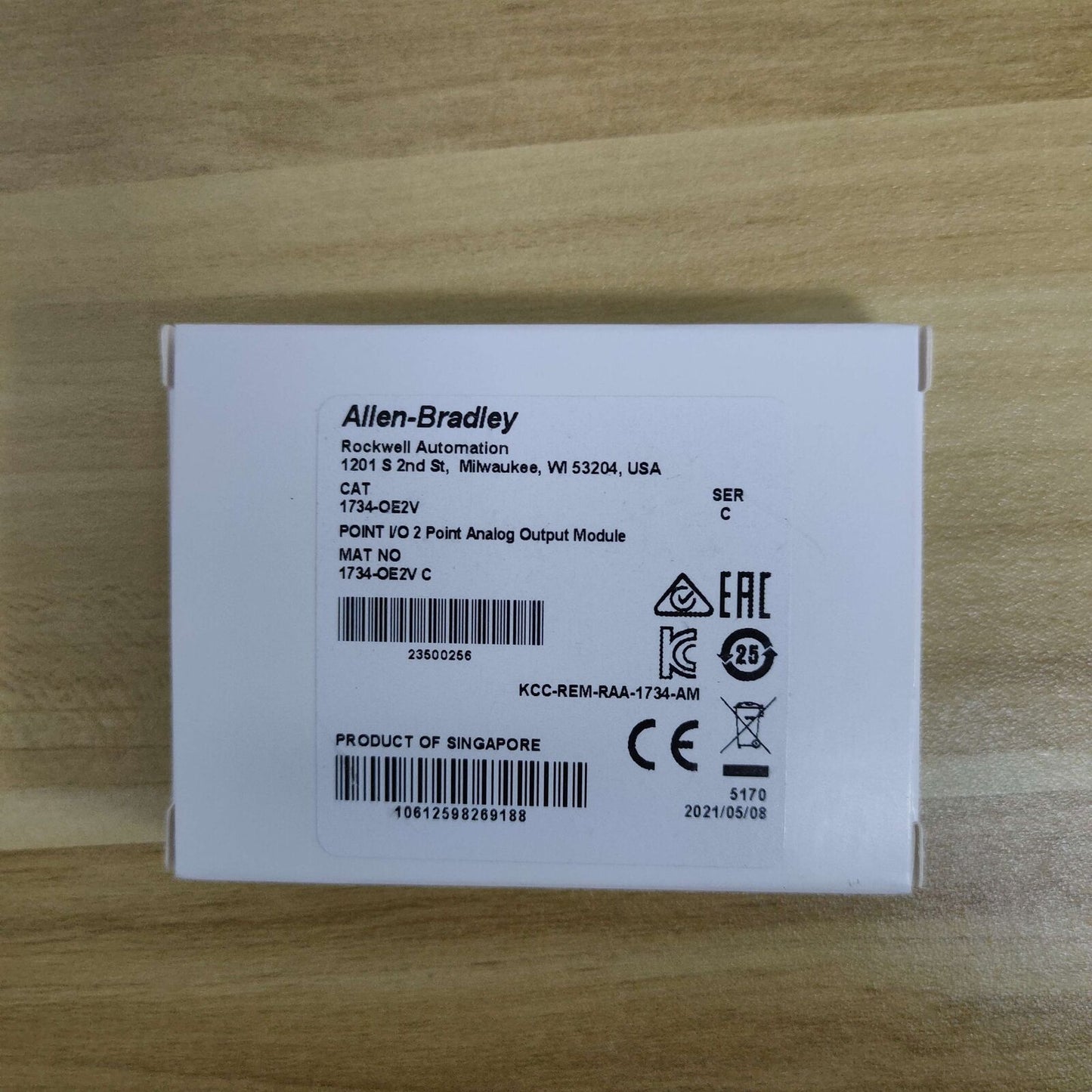Allen-Bradley 1734-OE2V Factory Sealed Module - ALLEN-BRADLEY