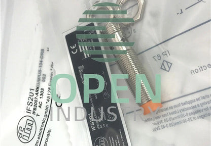 1PCS IFM IFS201 Proximity Switch