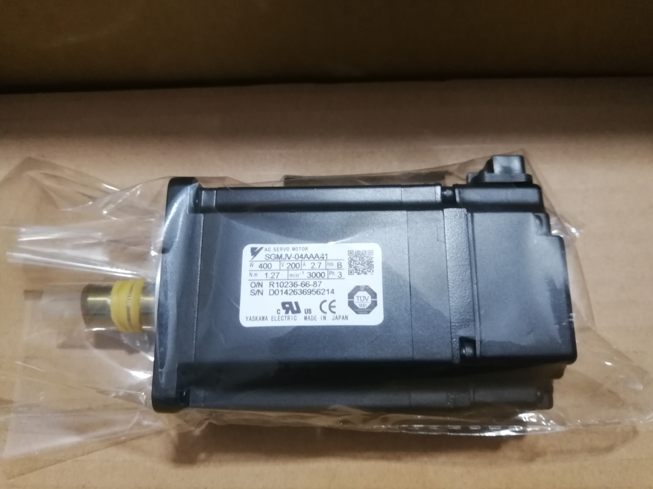 new 1PC YASKAWA AC SERVO MOTOR SGMJV-04AAA41 SGMJV04AAA41 PING - YASKAWA