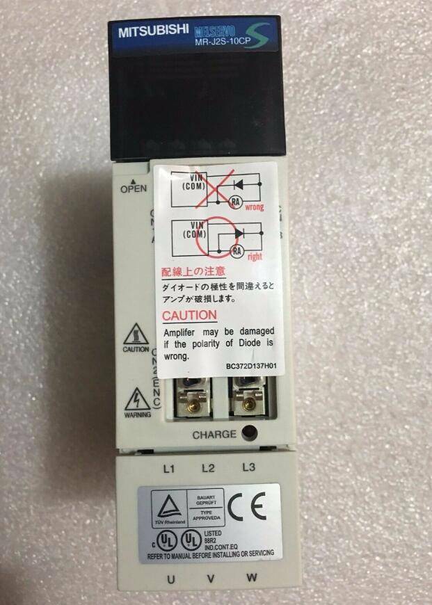 1PC Mitsubishi MR-J2S-10CP Servo Drive In Box ping