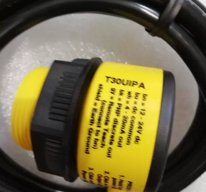 BANNER T30UIPA Ultrasonic Proximity Sensor - BANNER