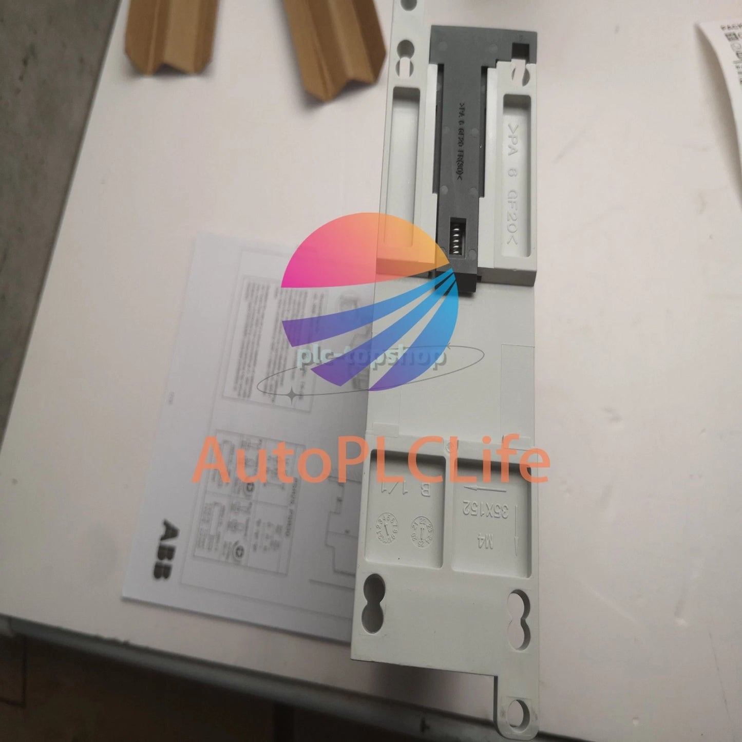 1PCS and Sealed PSR30-600-70 PLC