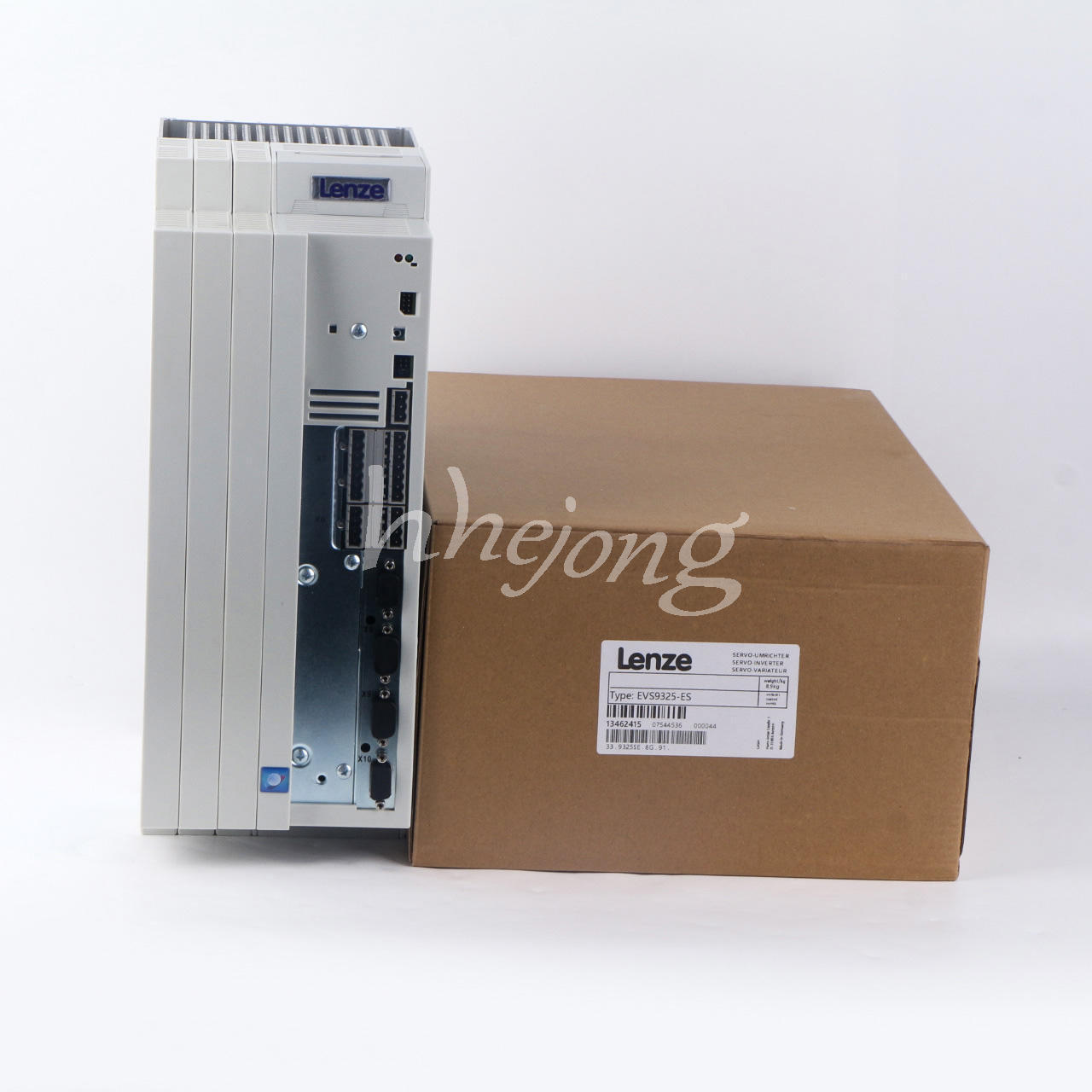 new 1PCS  LENZE Servo Drive Inverter EVS9325-ES EVS9325ES