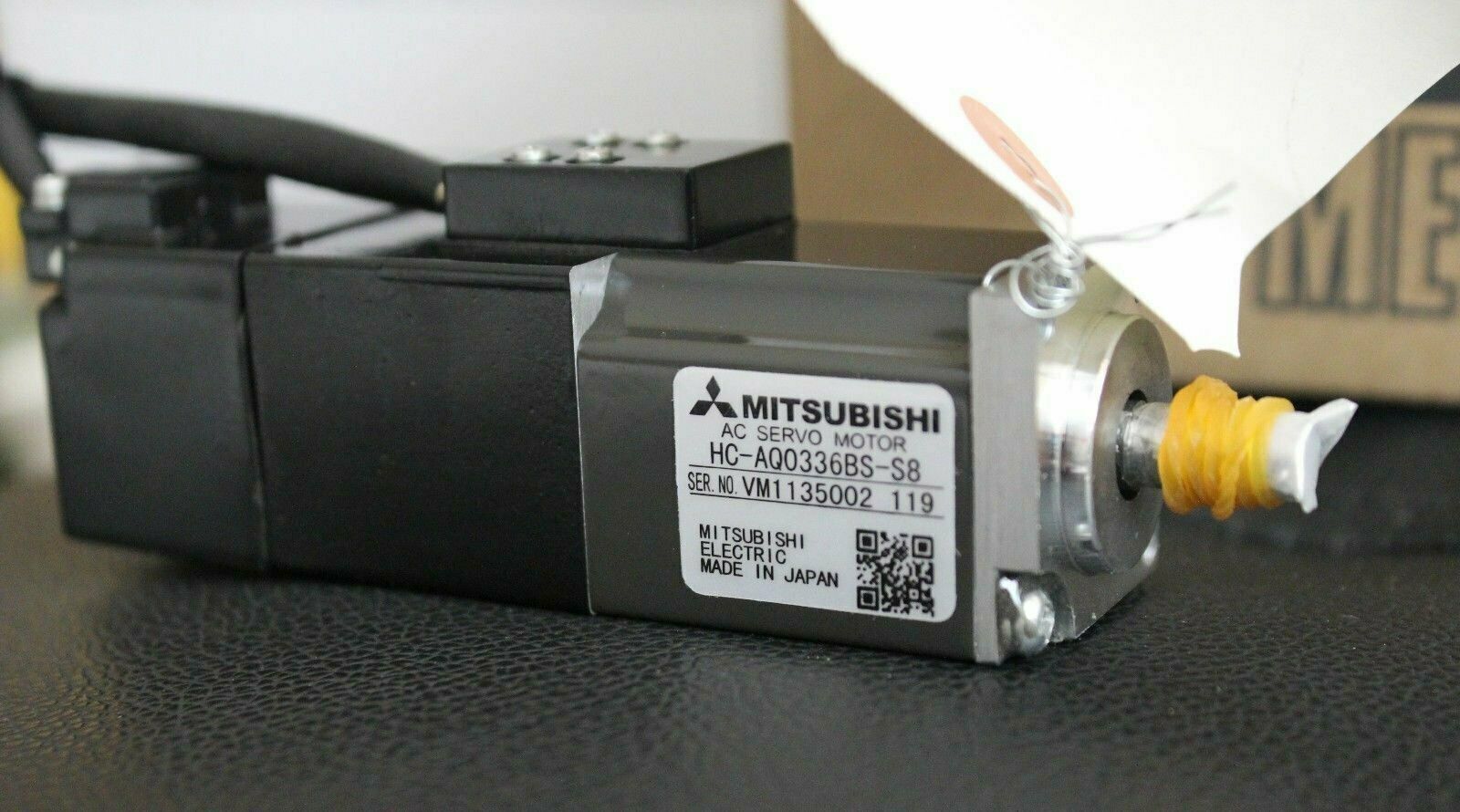 Mitsubishi HC-AQ0336BS-S8 SERVO MOTOR - MITSUBISHI