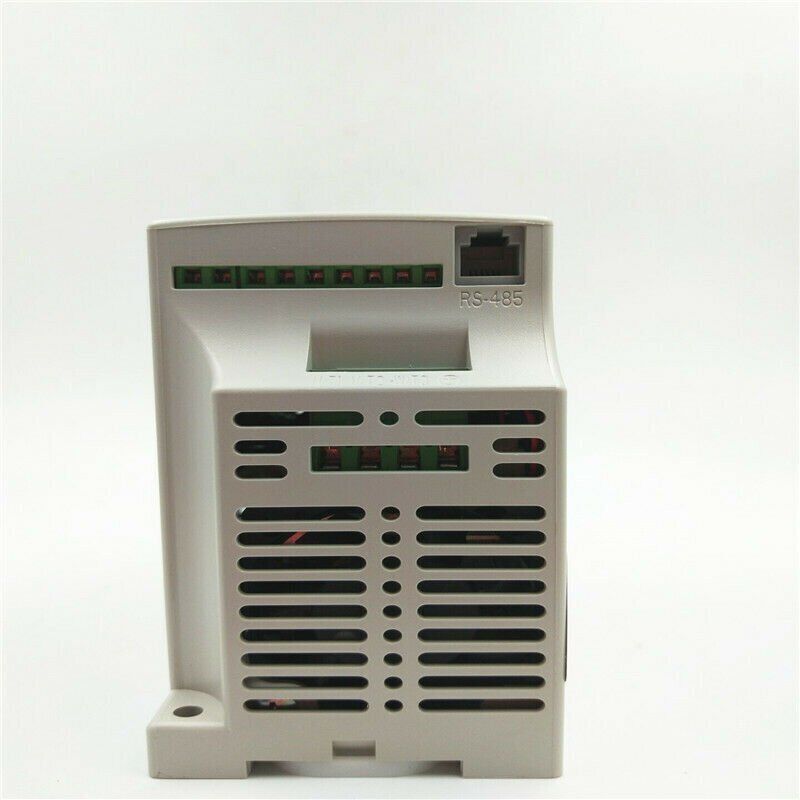 new 1PC Delta VFD015L21W Frequency converter SHIP - DELTA