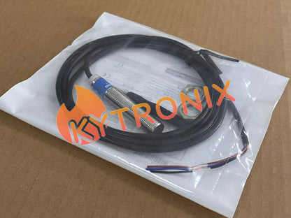 1PCS proximity switch XT112S1PAL2
