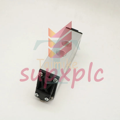 1PC AVENTICS 5711000300 solenoid valve