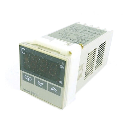 OMRON E5CS-R1KJX-520 Temperature Controller in Box - OMRON