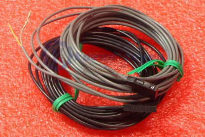 1Pcs Panasonic / SUNX Photoelectric switch SH-21E SH21E