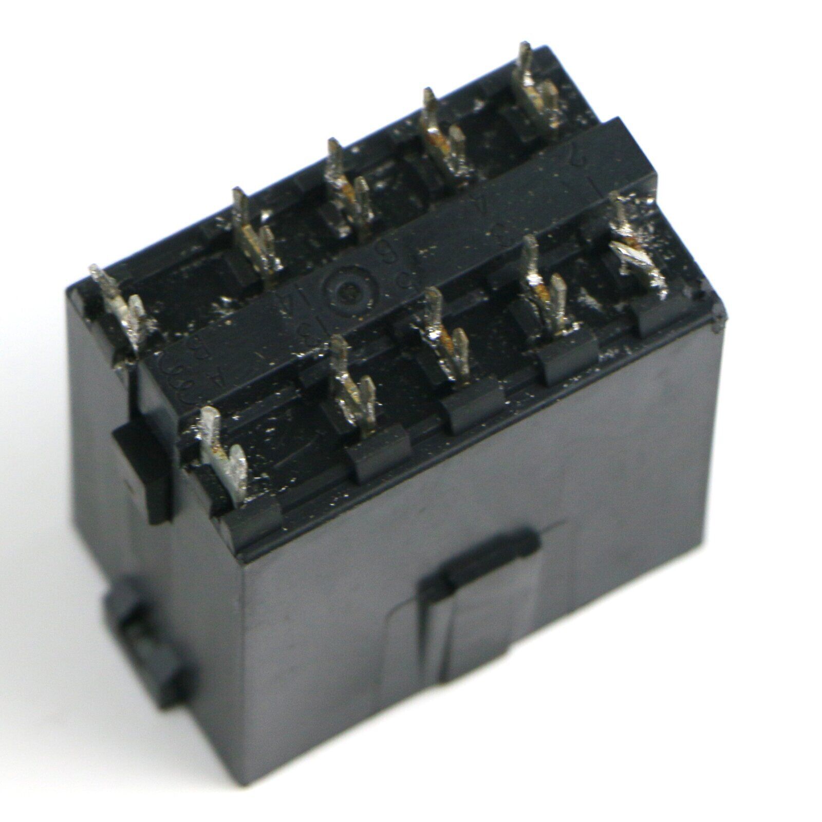 10-pin FMC-OASZ42 100V/110V 50/60Hz 2A 2P Relay - FUJI