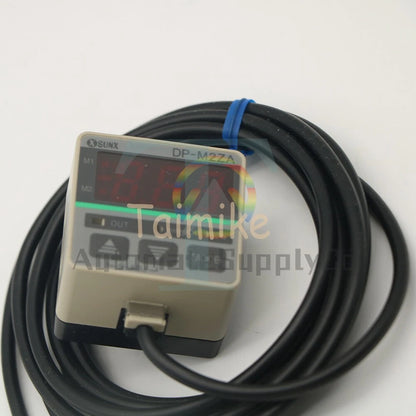 1PCS Panasonic SUNX DP-M2ZA Pressure Sensor DPM2ZA