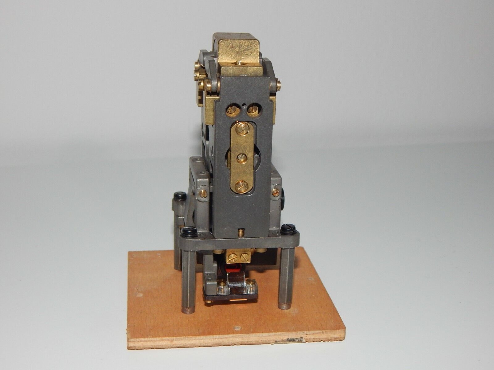 used Optical Device Stabilizer - Stabilized optical device ? - KOEED