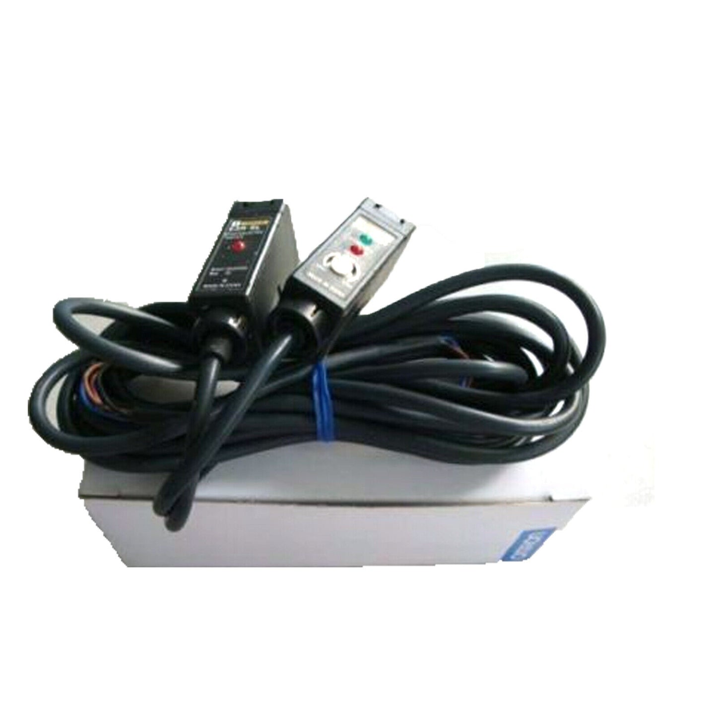 Omron E3R-5E4 Photoelectric Switch Sensor 12-24 VDC - OMRON