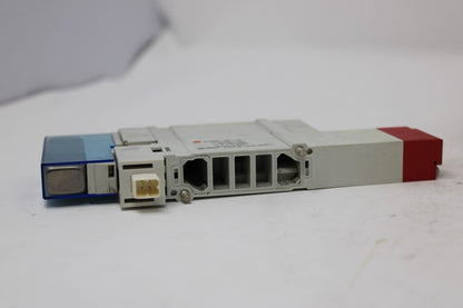 used SMC SY52-5U1 Solenoid W/SY50M-60-1A Spacer - SMC