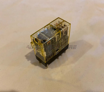 10PCS/BOX IDEC RJ2S-CL-A120 / RJ2SCLA120 Old Stock