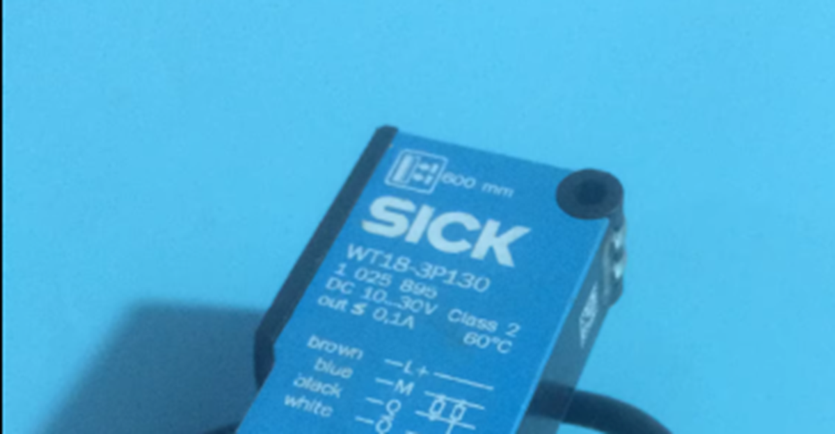new  SICK WT18-3P130 PLC REFLEX PHOTOELECTRIC PROXIMITY SWITCH SENSOR, PNP 2M