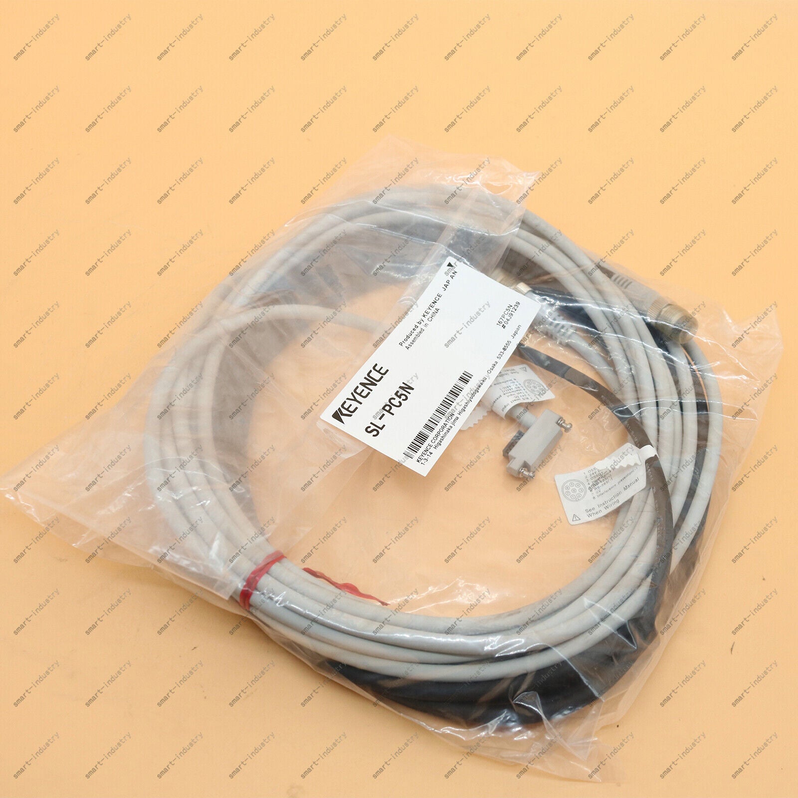 new 1PC   keyence Light Curtain Cable SL-PC5N ship