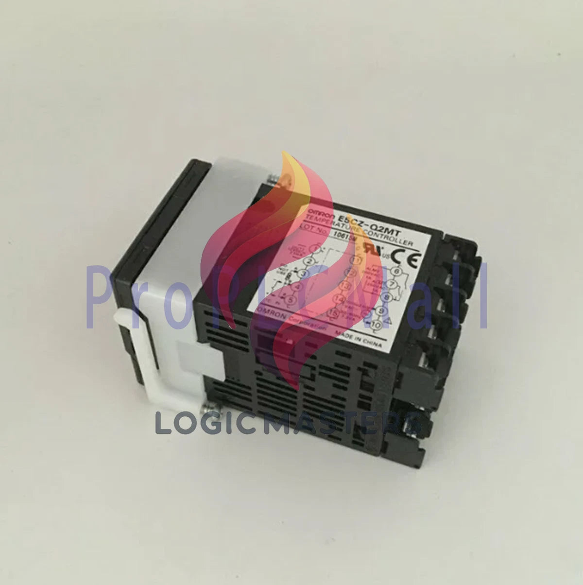 Omron E5CZ-Q2MT Temperature Controller 100-240VAC~