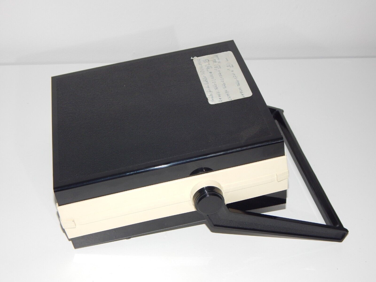 IL1700 Research Radiometer - Used - INTERNATIONAL LIGHT TECHNOLOGIES