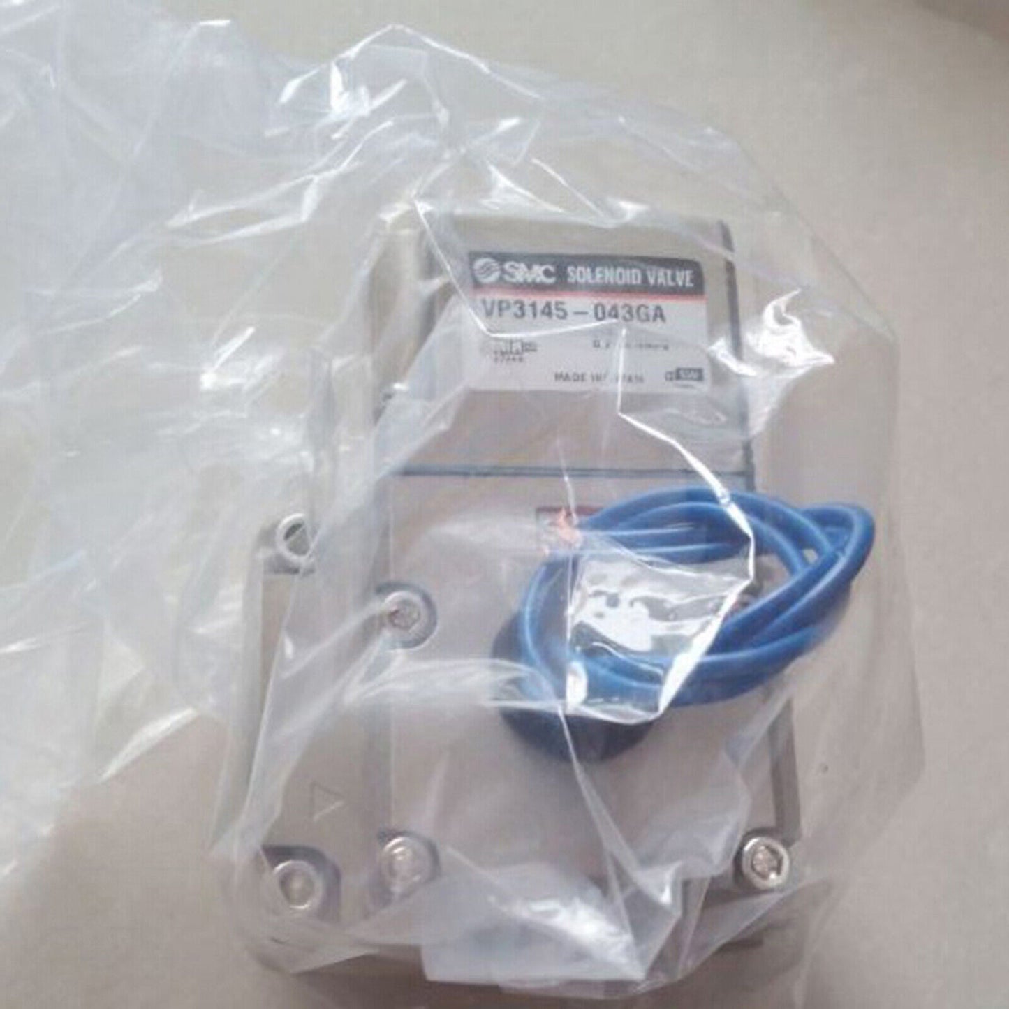 1PC SMC VP3145-043GA Solenoid Valve Bag - SMC