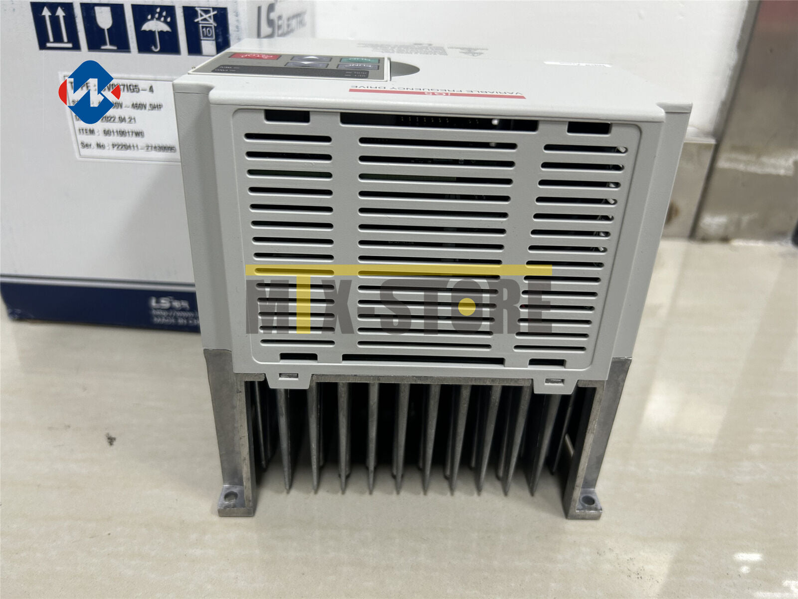 new 1pcs ones LS LG Inverter SV037IG5-4 3.7KW 380V Fast Ship - LG