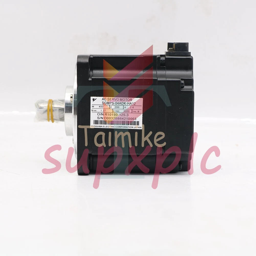 Yaskawa SGMPS-04ADK-HA12 Servo Motor SGMPS04ADKHA12 1PCS