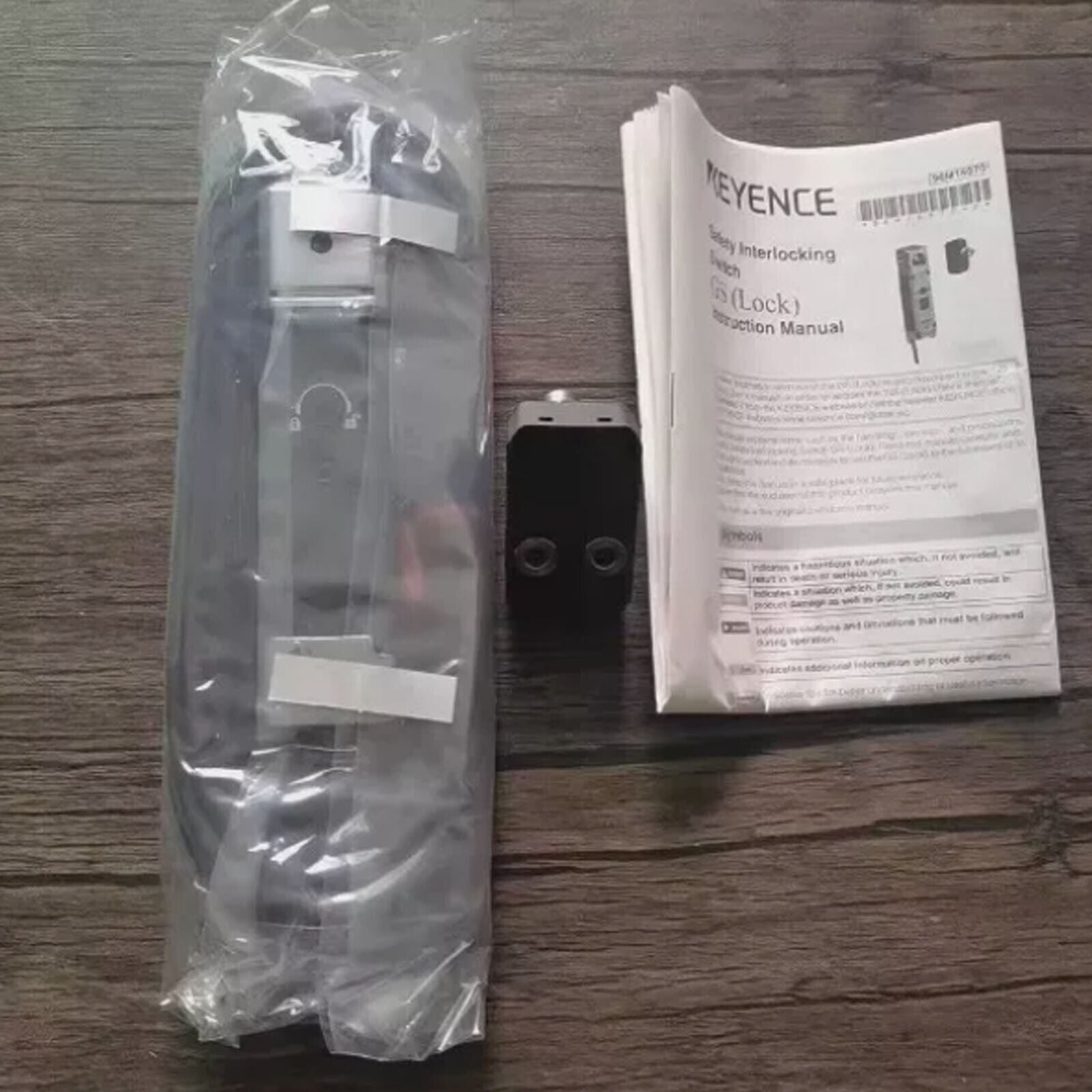 new 1PC Keyence GS-51N5 Mechanical safety lock - KEYENCE