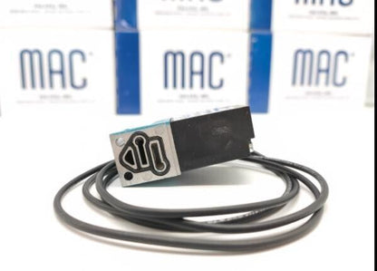 new 1 PCS IN BOX MAC solenoid Valve 35A-B00-DBCA-1BA - MAC