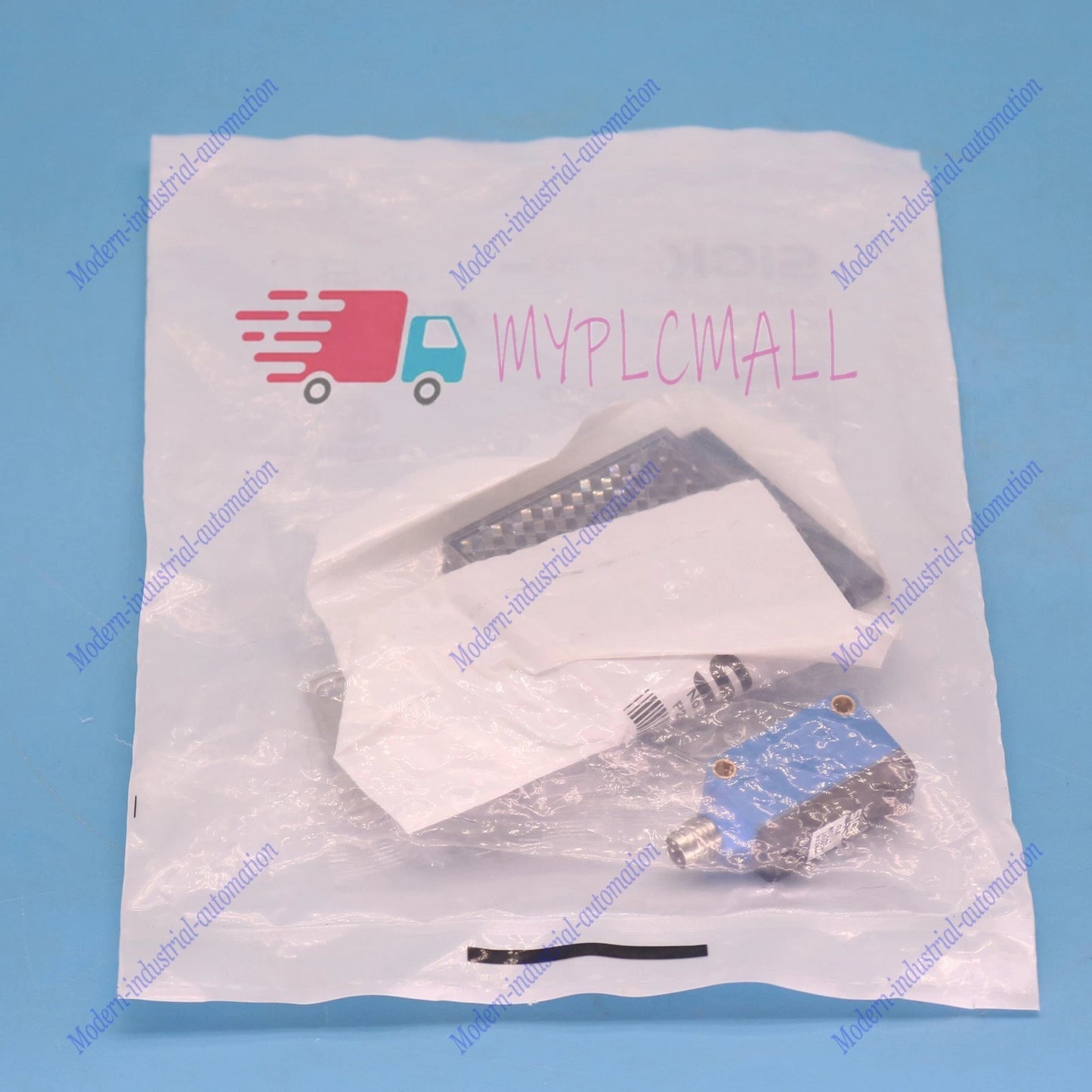 one SICK GL6-N4112 1051778 Photoelectric switch Free ship #YP1