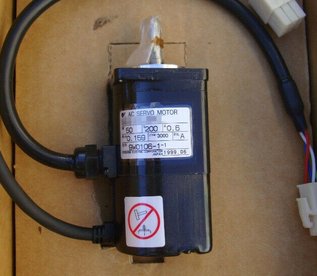 new 1PC YASKAWA SERVO MOTOR SGMAH-01A1A-AD11 01A1AAD11 In Box ping - YASKAWA