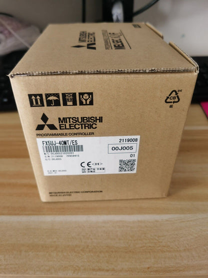 1PCS Mitsubishi FX5UJ-40MT/ES FX5UJ40MTES In Box
