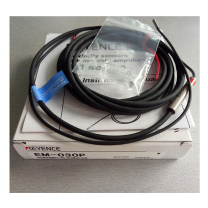 KEYENCE EM-030P Proximity Switch - KEYENCE