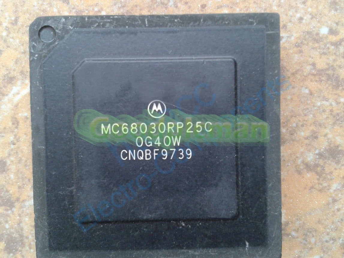 Motorola MC68030RP25C MC68030RP25B Vintage CPU 25MHz 32-BIT MICROPROCESSOR PGA