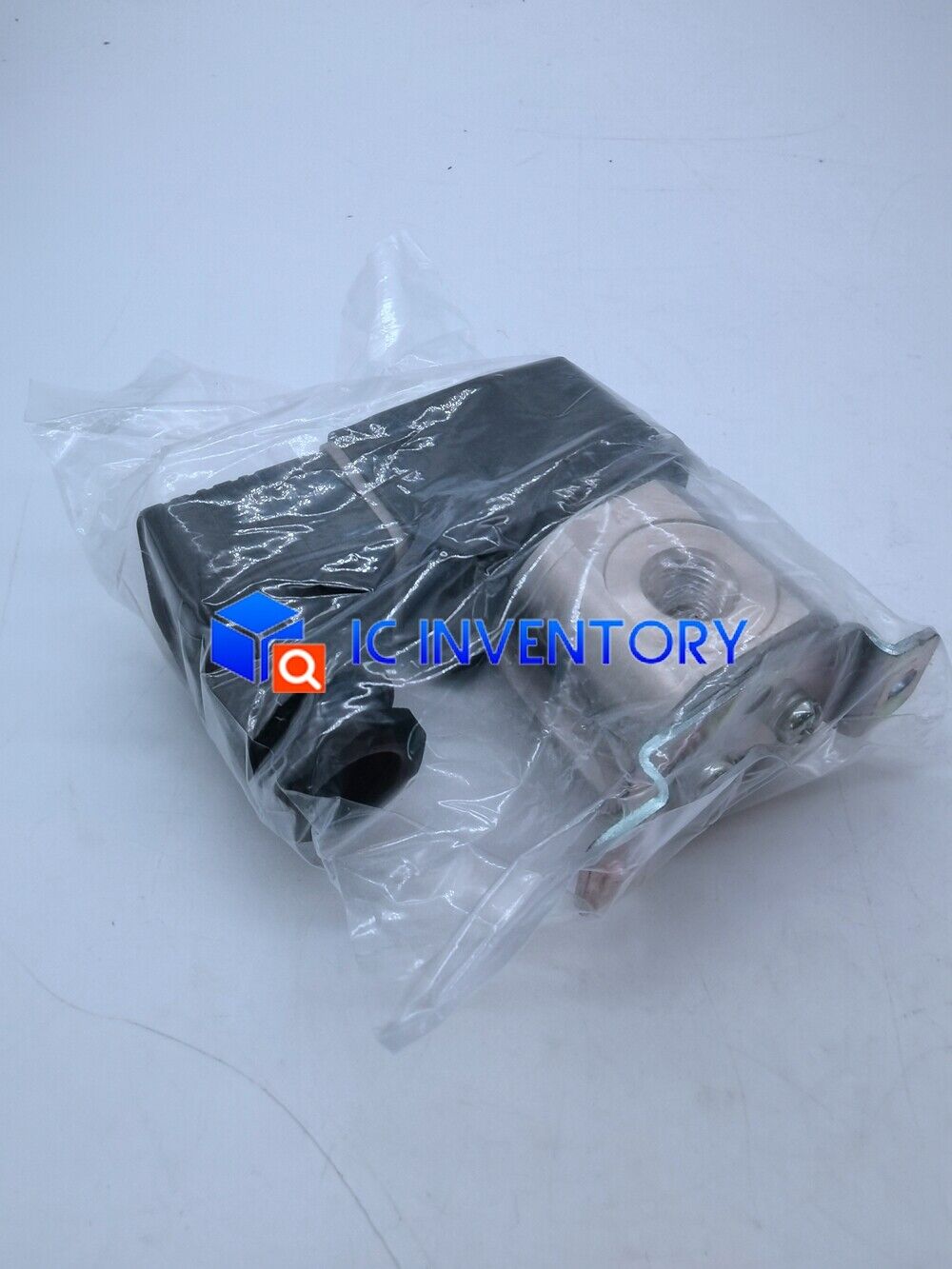 new 1PCS CKD Solenoid Valve HVB41-8N-5-DC24V - VENDOR NAME