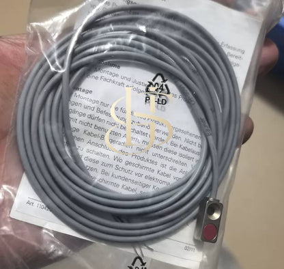 1PCS Baumer IFFM 08N17A6/L Photoelectric switch sensor Fast Delivery