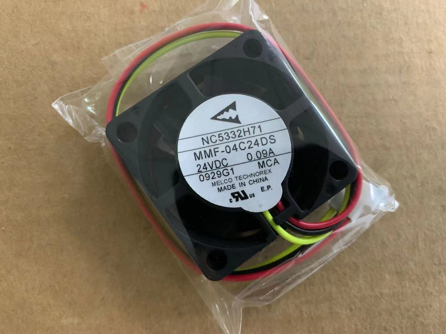 new MITSUBISHI NC5332H71 MMF-04C24DS-MCA Fan 40mm x15mm 24V 0.09A