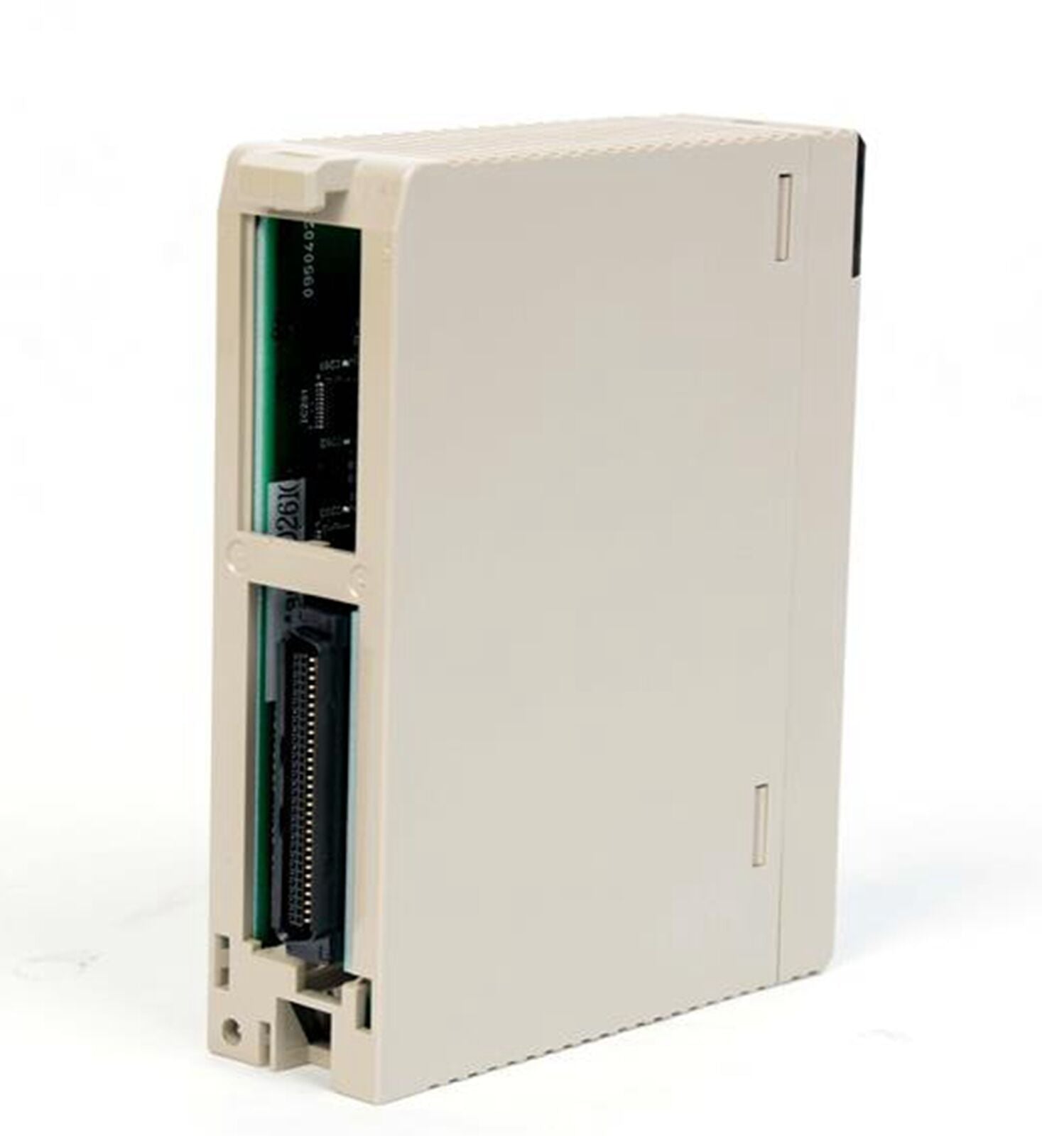 Omron CS1W-OD261 PLC Smart Automation Controller - OMRON