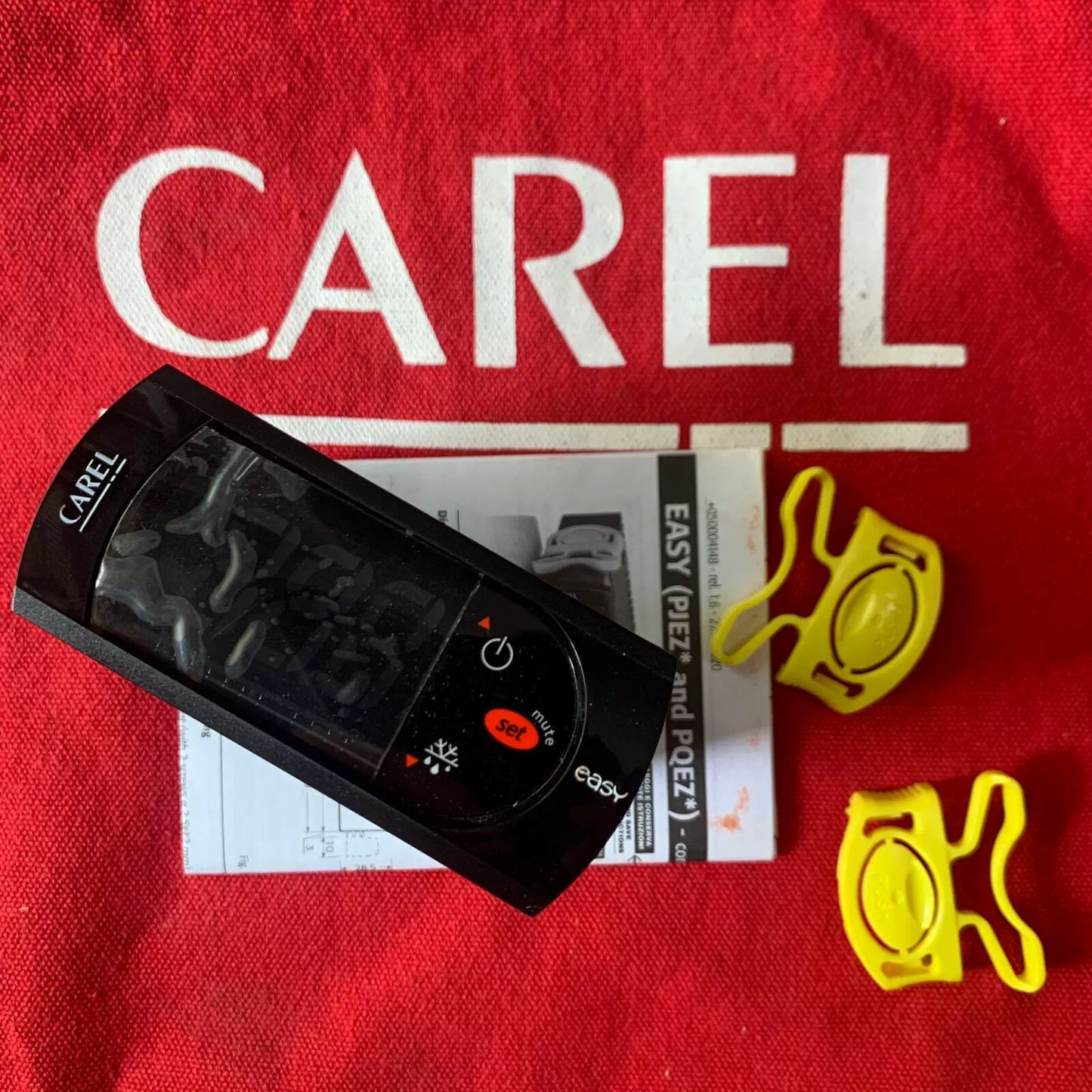 1PC  CAREL PZGXS0J011 Temperature Controller