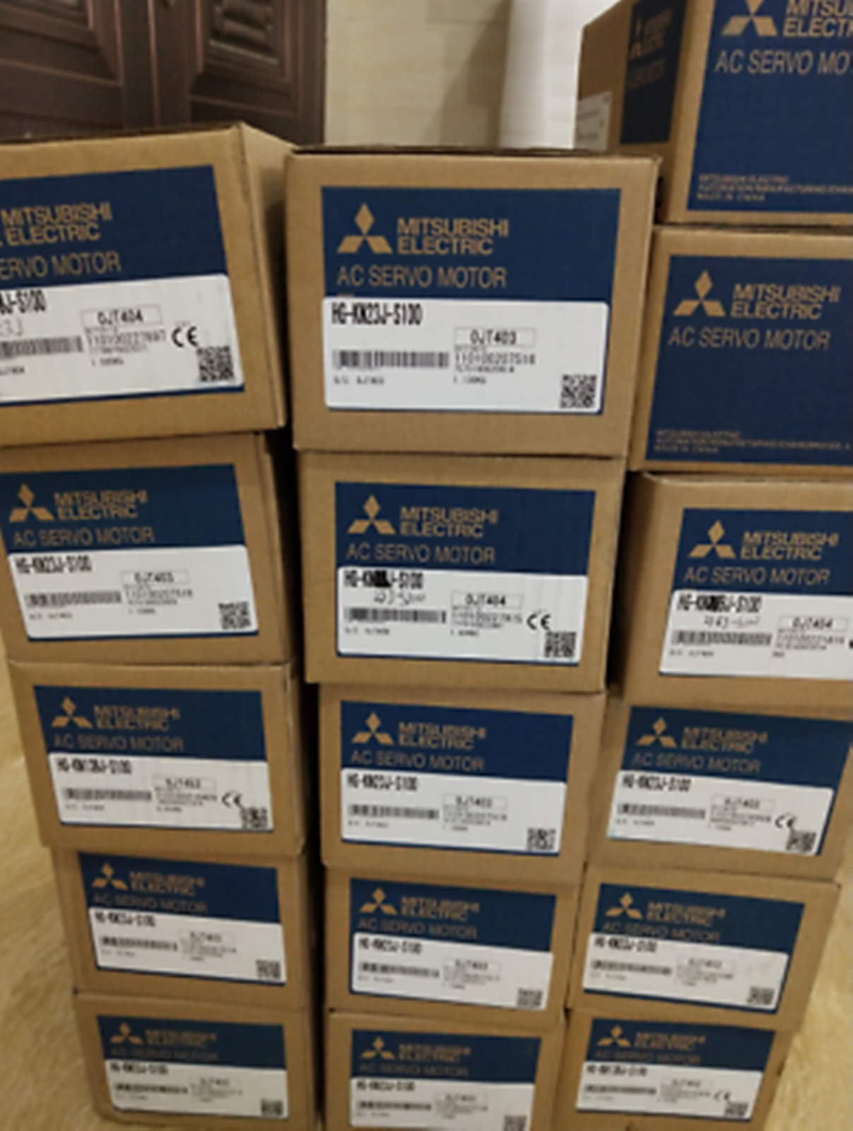 Mitsubishi HG-SR121J Servo Motor: 1PC, High-Performance Servo Motor - MITSUBISHI