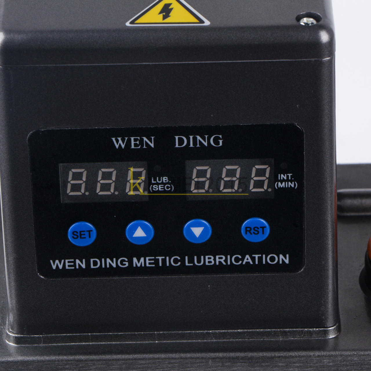 220V 2L Dual Digital Display CNC Timer Oiler - PRECISIONPUMP