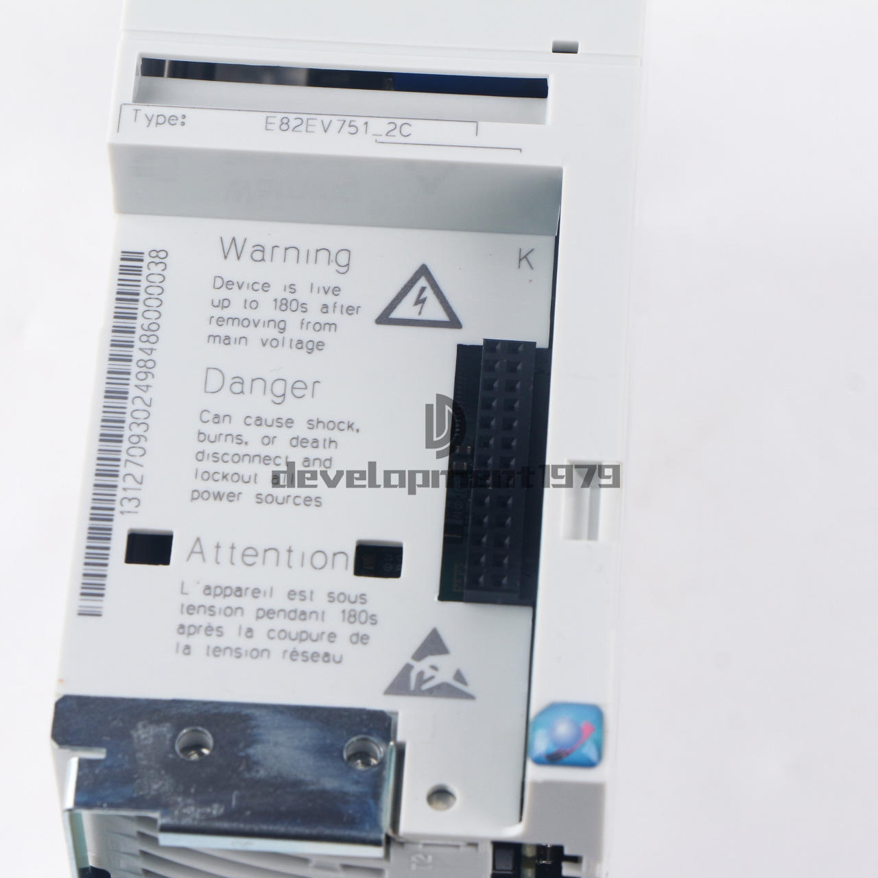 new One Lenze E82EV751K2C E82EV751_2C Inverter - LENZE