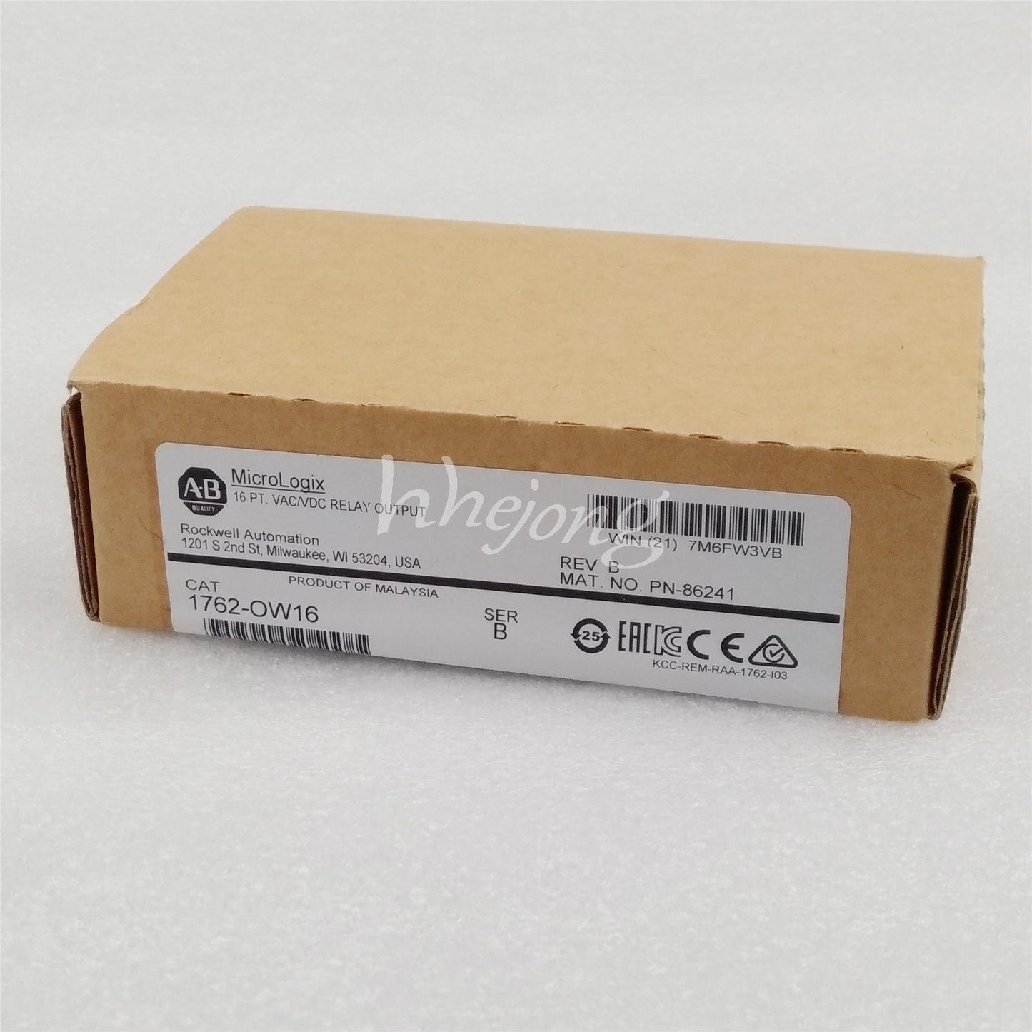 new 1PCS Allen-Bradley 1762-OW16 16 Points Digital Output Module - ALLEN-BRADLEY