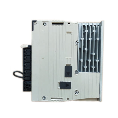 Yaskawa Yaskawa SGDV-R90A21A 1PC Servo Drive Yaskawa Yaskawa SGDV-R90A21A - YASKAWA