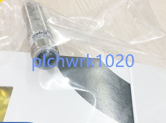 Azbil Proximity Switch FL7M-3J6HD-CN with Model Number - AZBIL
