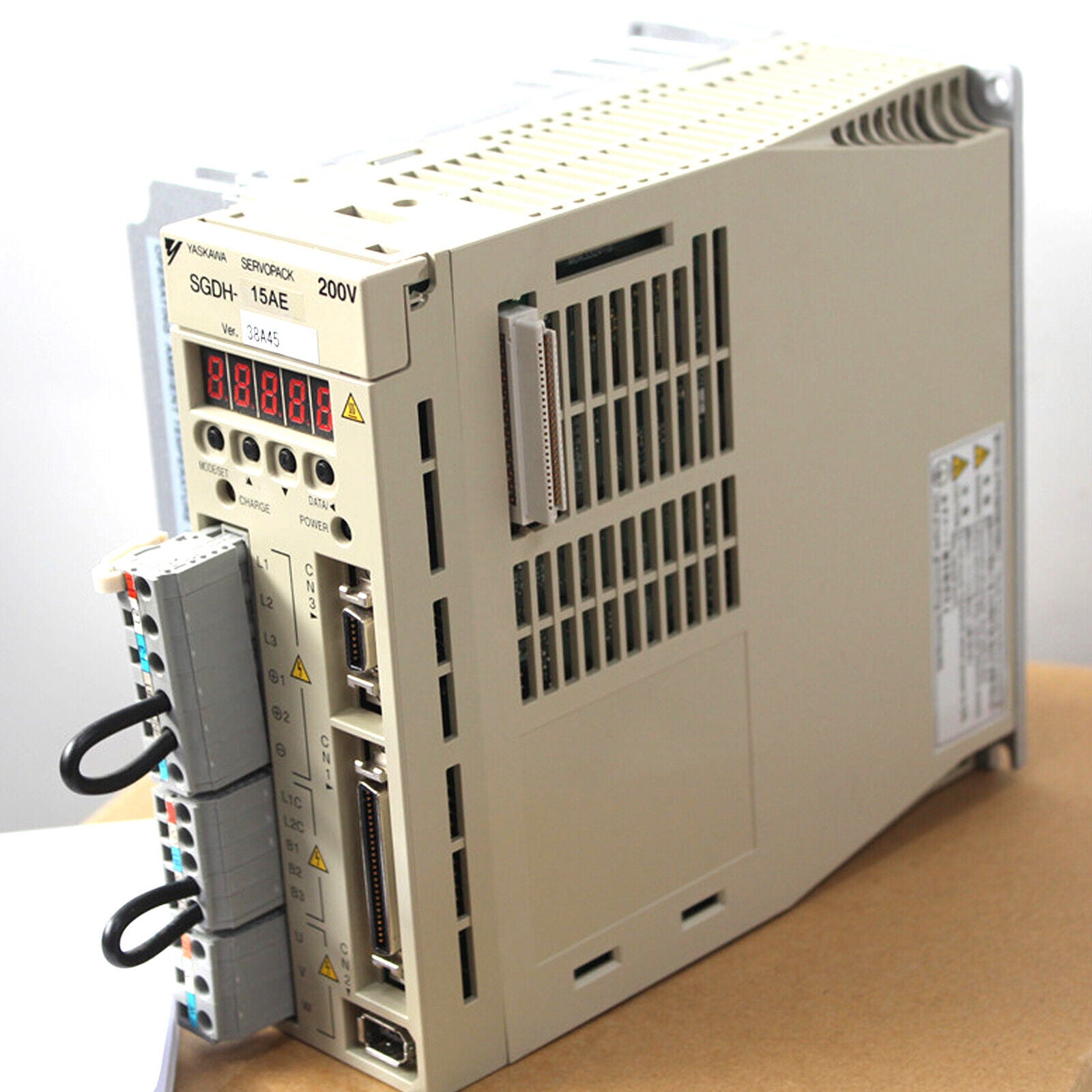 Yaskawa SGDH-15AE Servo Drive - New - YASKAWA