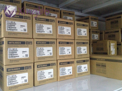 new 1PCS Mitsubishi FX3U-4AD PLC FX3U4AD In Box - MITSUBISHI
