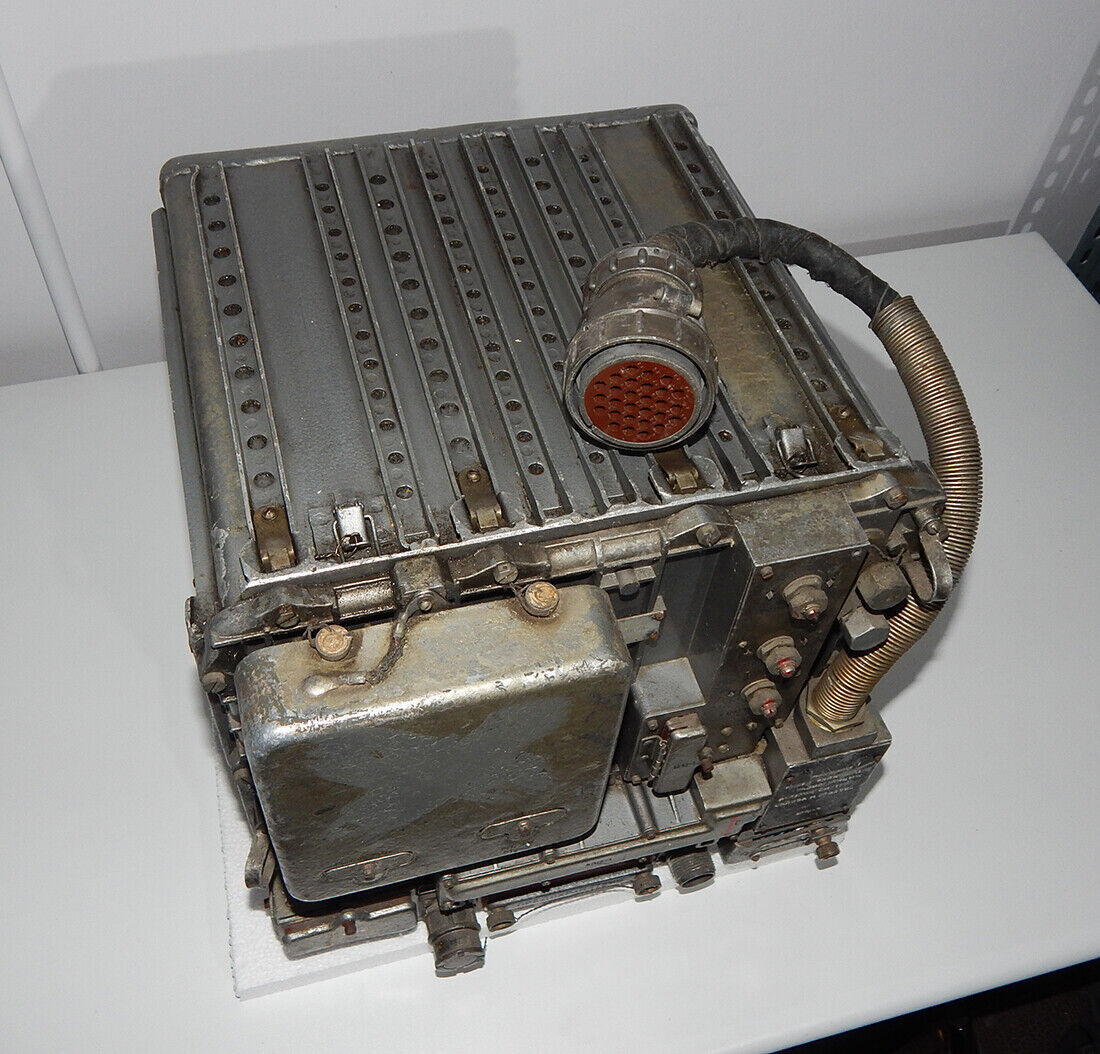 Used MiG-21 Radio R-802 R-802W with Control Panel - RADIO