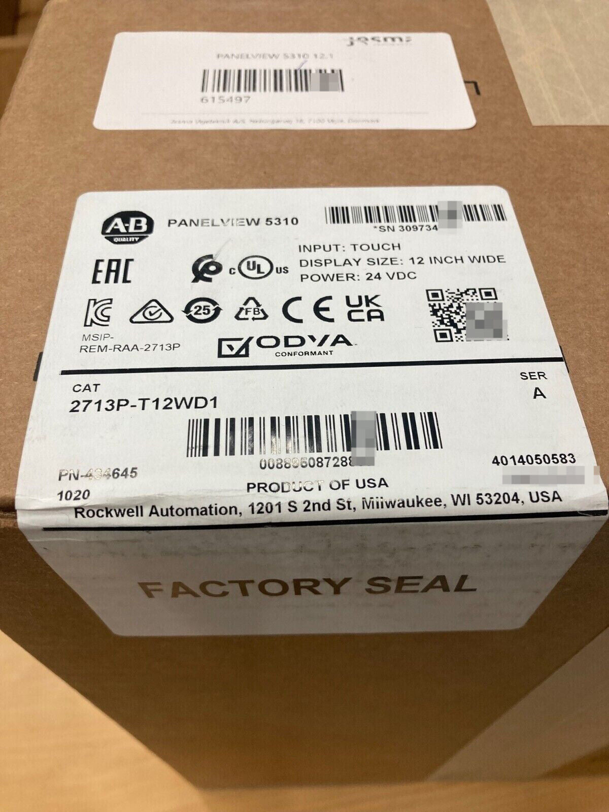 2713P-T12WD1 New AB Factory Sealing PanelView 5310 Fast - AB FACTORY
