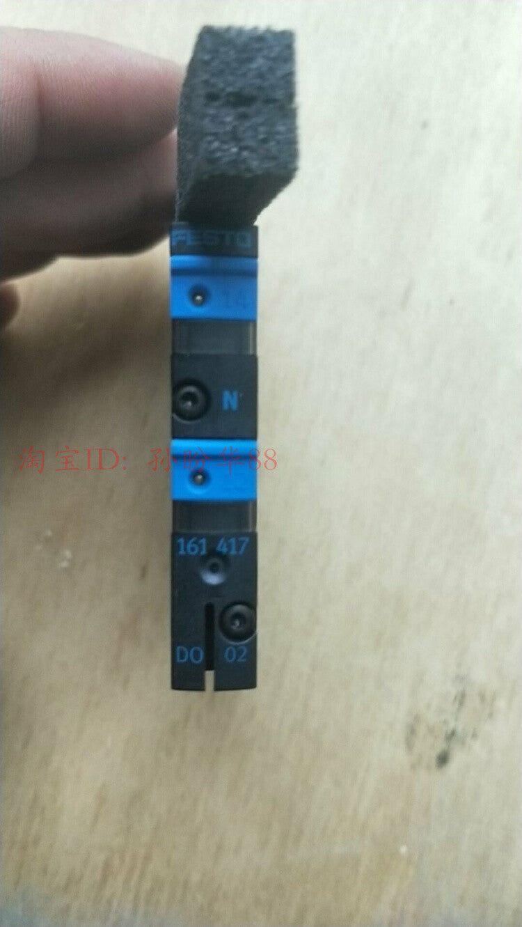 new 1 PCS FESTO Solenoid valve CPV10-M1H-2X3-OLS-M7 161417