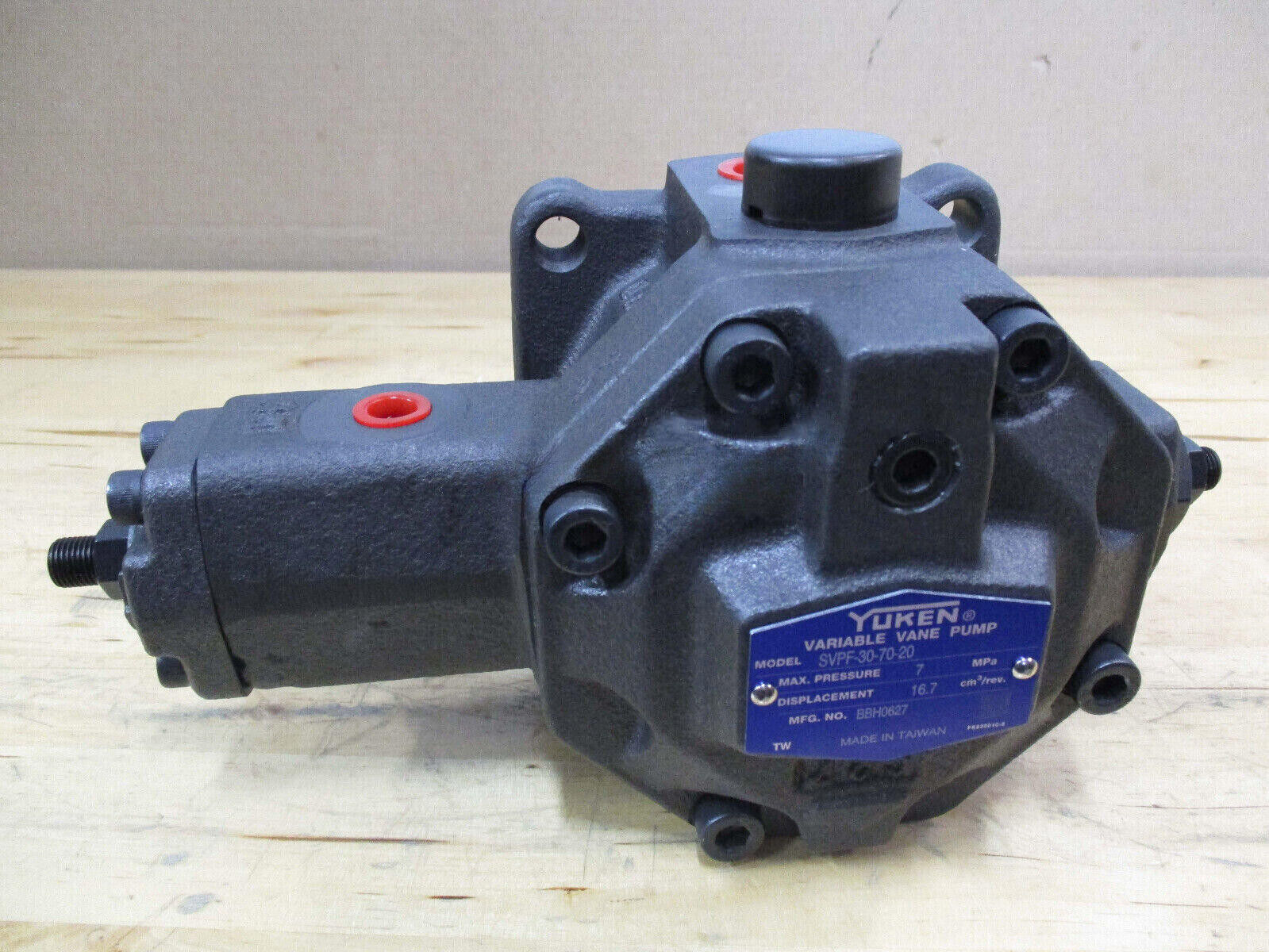 new 1PCS  Yuken SVPF-30-70-20 Variable Vane Pump